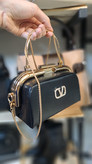 کیف مجلسی صندوقی برند VALENTINO سایز کوچک جنس و یراق خارجی وارداتی